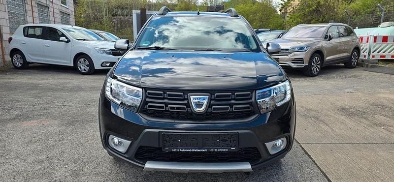 Gebraucht Dacia Sandero Prestige 90 PS (66 kW) 2017 Schwarz Limousine