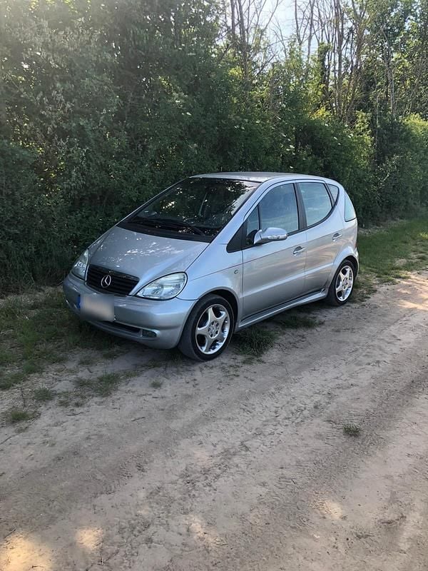 Gebraucht Mercedes A210 140 PS (102 kW) 2002 Silber Kleinwagen