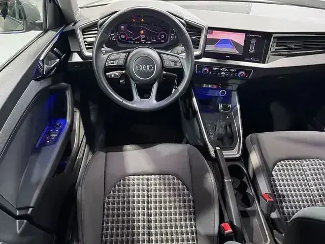 Gebraucht Volvo V50 Kinetic 150 PS (110 kW) 2019 Andere Kombi