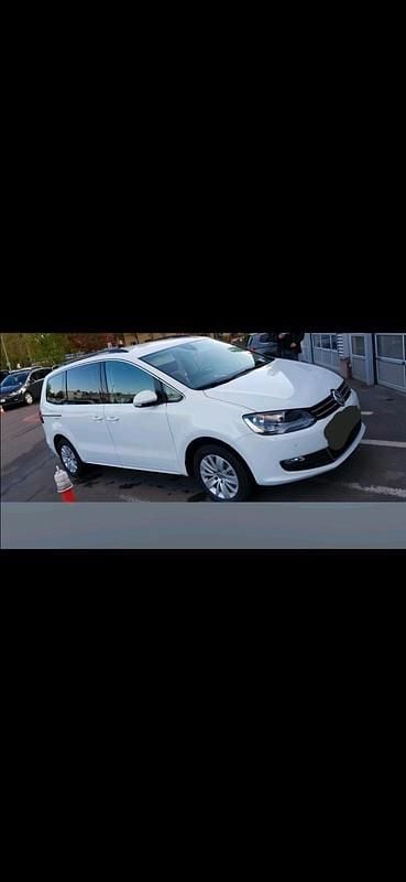 Gebraucht VW Sharan 150 PS (110 kW) 2019 Weiß Van / Kleinbus