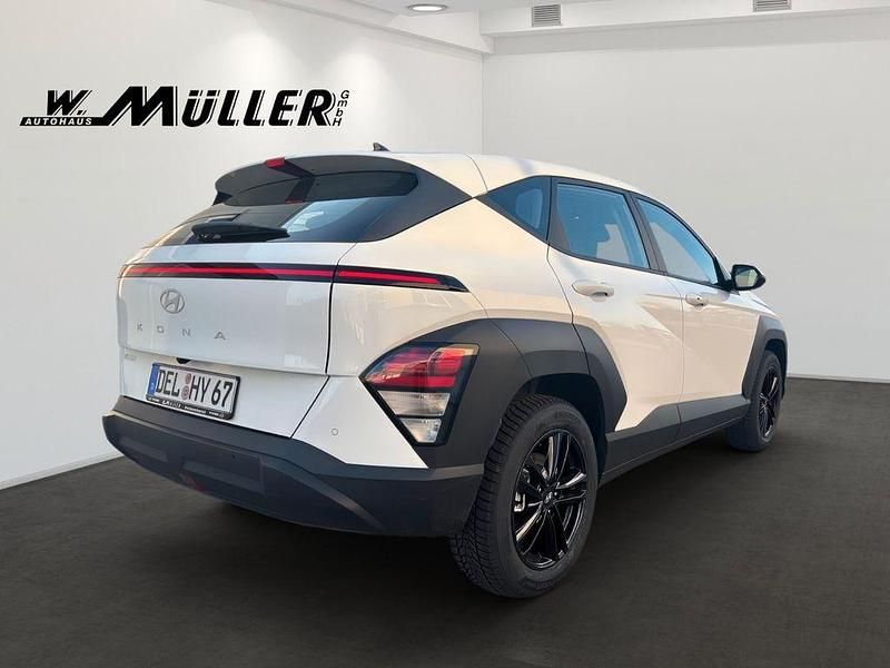 Gebraucht Hyundai Kona Select 116 PS (85 kW) 2026 Weiß SUV