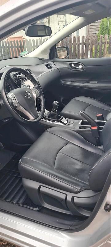 Silber Gebraucht 2017 Nissan Pulsar Kleinwagen | 13.600 € (Fairer Preis) - Bild 1/4