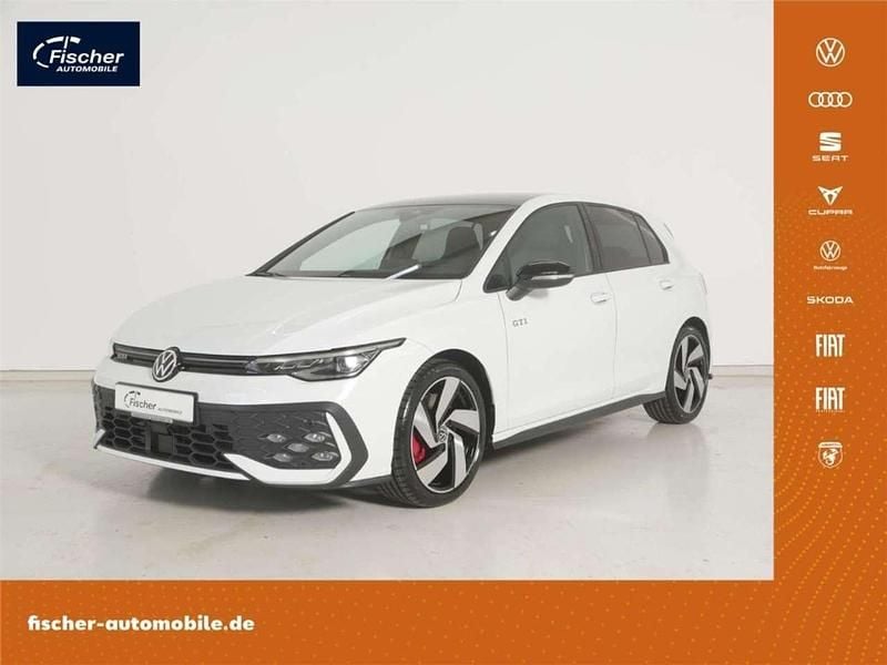 Weiss Gebraucht 2024 VW Golf VIII Style Limousine | 34.940 € (Guter Preis) - Bild 1/4