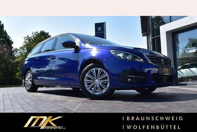 Gebraucht Peugeot 308 SW Allure 131 PS (96 kW) 2019 Blau Kombi