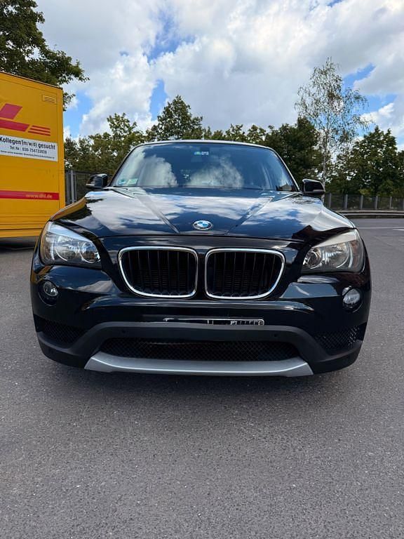 Schwarz Gebraucht 2012 BMW X1 SUV | 5.500 € (Superpreis) - Bild 1/4