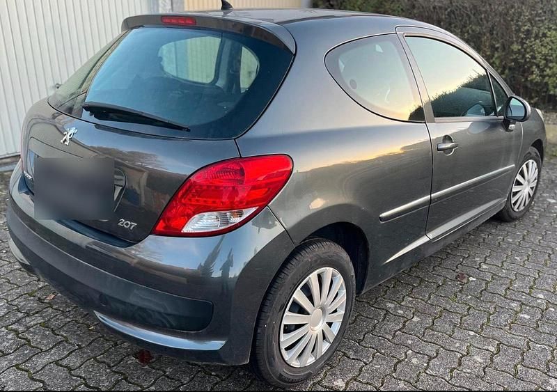 Gebraucht Peugeot 207 2011 Andere farben Kleinwagen