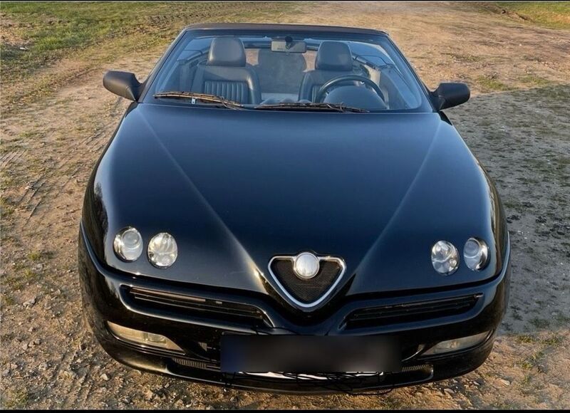 Schwarz Gebraucht 1999 Alfa Romeo Spider Cabrio | 6.500 € (Etwas zu teuer) - Bild 1/4