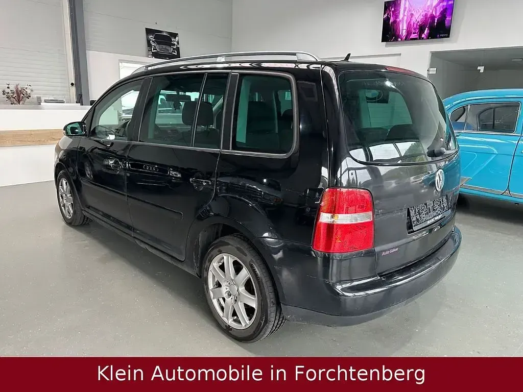Gebraucht VW Touran Trendline 140 PS (102 kW) 2006 Schwarz Van / Kleinbus