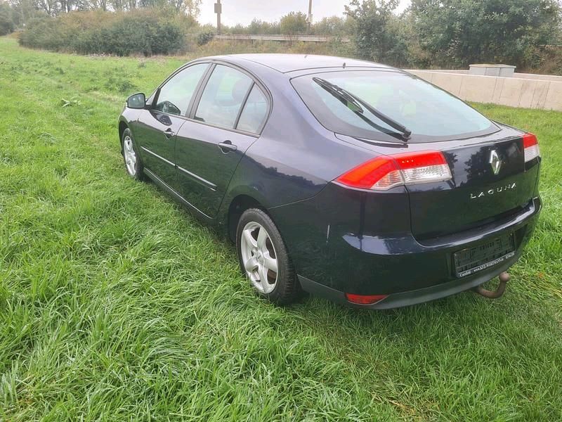 Gebraucht Renault Laguna III 110 PS (80 kW) 2007 Blau Limousine