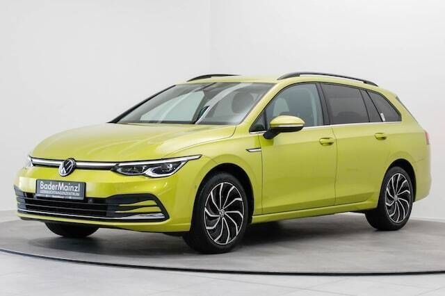 Limonengelb metallic (metallic) Gebraucht 2022 VW Golf VIII Style Kombi | 25.730 € (Fairer Preis) - Bild 1/2