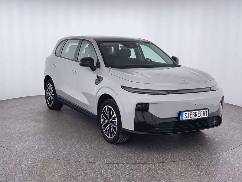 Neu Leapmotor B10 160 kW (218 PS) 2026 Beige SUV