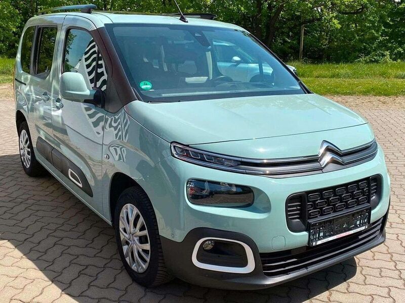 Gebraucht Citroën Berlingo Shine 131 PS (96 kW) 2018 Gruen devon Van / Kleinbus