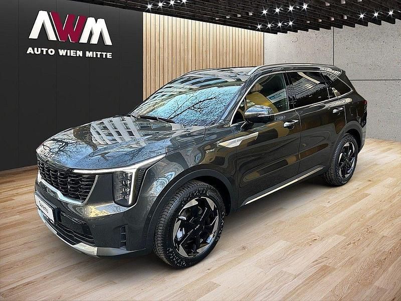 Gebraucht Kia Sorento 160 PS (117 kW) 2025 Grau SUV
