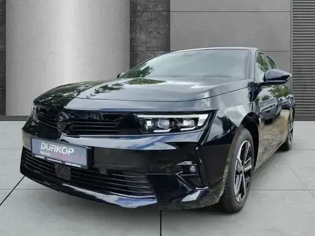 Gebraucht Opel Astra 131 PS (96 kW) 2025 Lackierung schwarz perla nera/ty (metallic) Kleinwagen