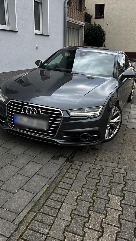 Grau Gebraucht 2016 Audi A7 Competition Kleinwagen | 33.000 € (Teuer) - Bild 1/4