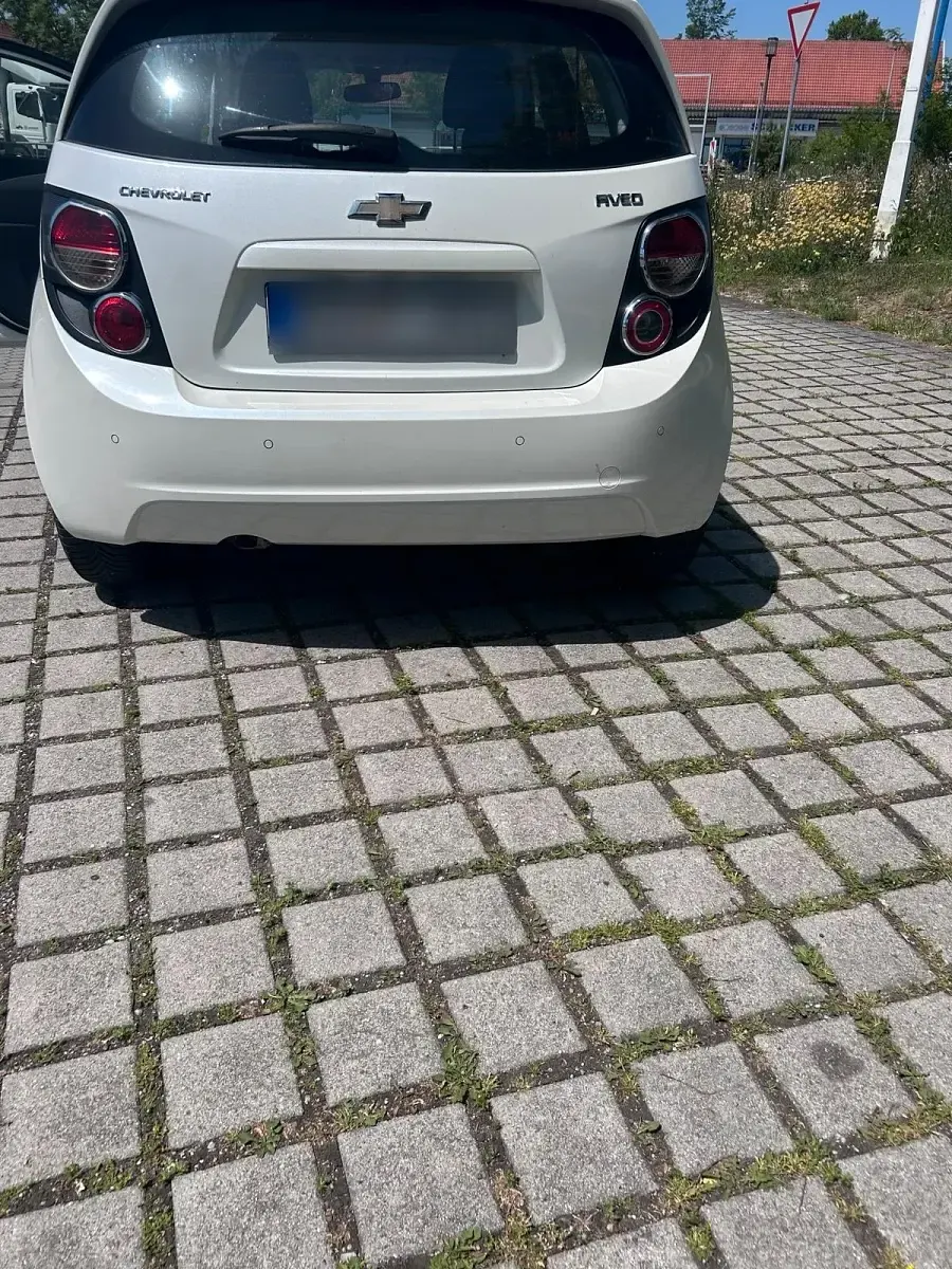 Używany Chevrolet Aveo 116 KM (85 kW) 2013 Biały Hatchback