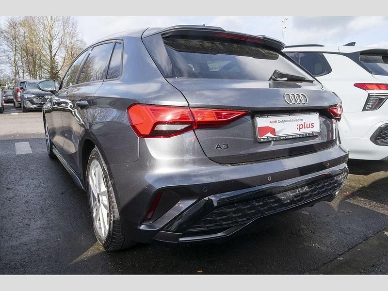Gebraucht Audi A3 S-Line 150 PS (110 kW) 2025 Daytonagrau perleffekt Limousine