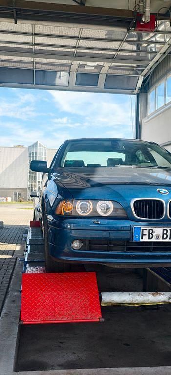 Usata BMW 520 170 CV (125 kW) 2002 Blu Berlina