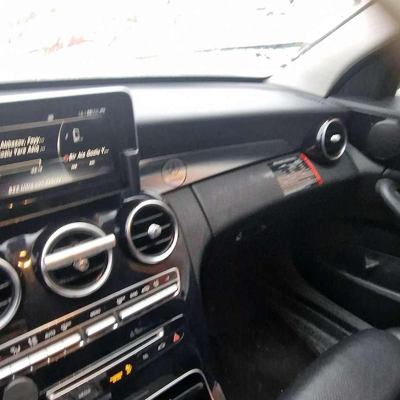 Gebraucht Mercedes C220 170 PS (125 kW) 2016 Limousine