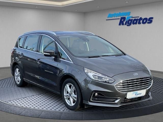 Magneticgrau (metallic) Gebraucht 2022 Ford S-MAX Titanium Van / Kleinbus | 24.950 € (Guter Preis) - Bild 1/4