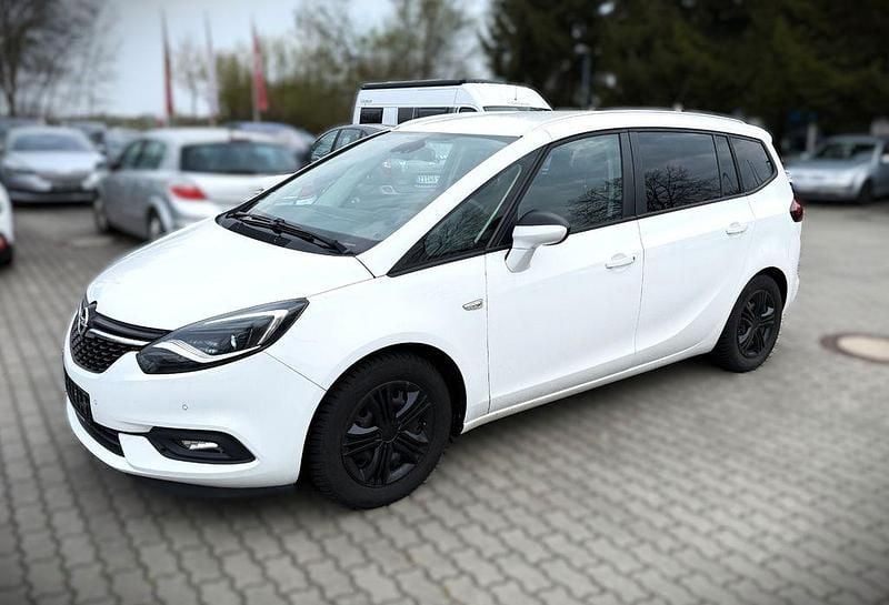 Gebraucht Opel Zafira 140 PS (102 kW) 2017 Weiß Van / Kleinbus