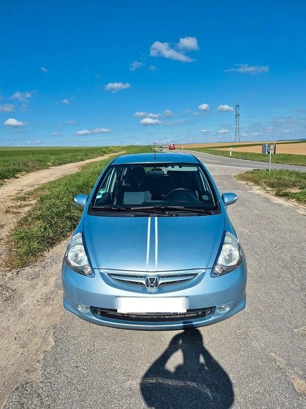 Blau Gebraucht 2008 Honda Jazz LS Kleinwagen | 5.000 € (Teuer) - Bild 1/4