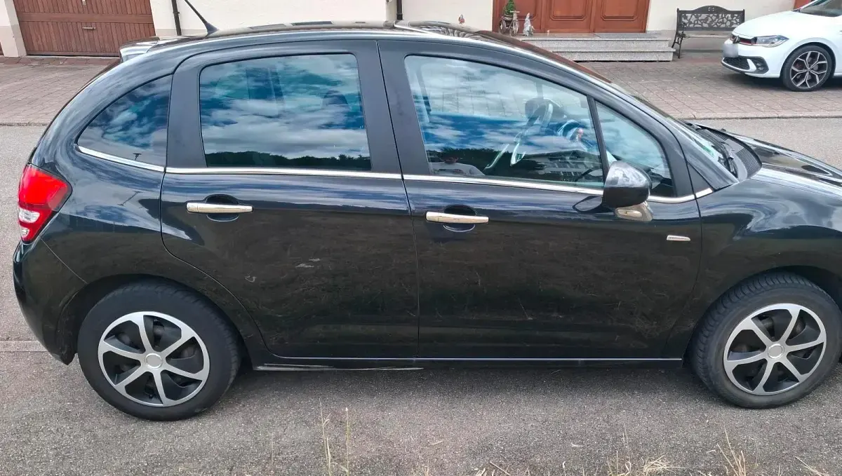 Gebraucht Citroën C3 120 PS (88 kW) 2010 Schwarz Kleinwagen