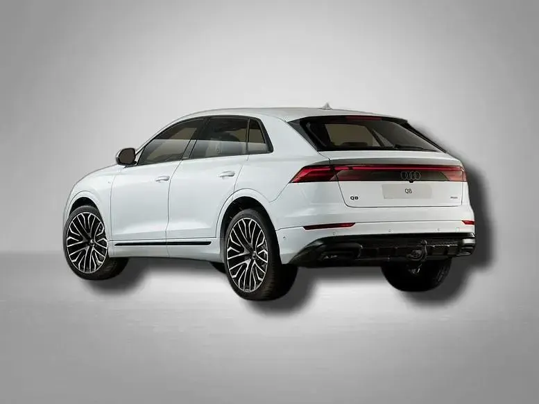 Gebraucht Audi Q8 S-Line 286 PS (210 kW) 2026 Gletscherweiß metallic SUV