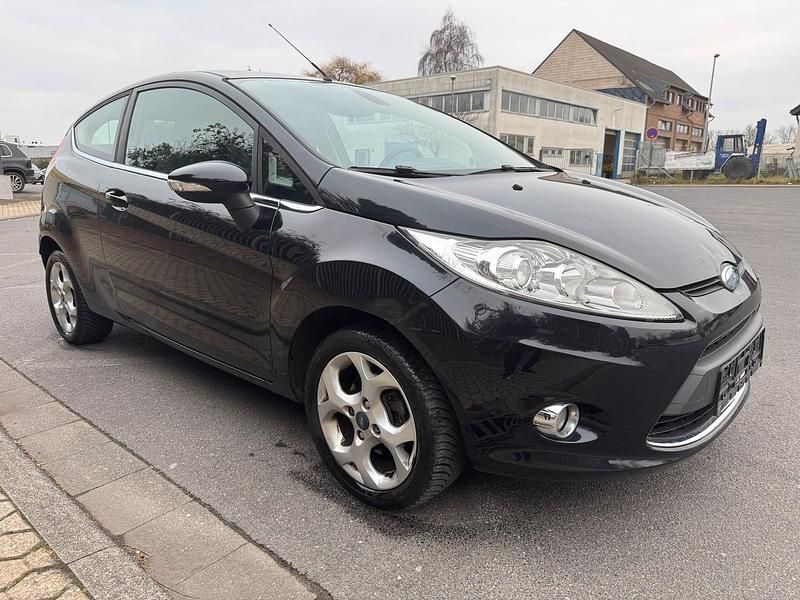 Gebraucht Ford Fiesta 82 PS (60 kW) 2009 Schwarz Kleinwagen