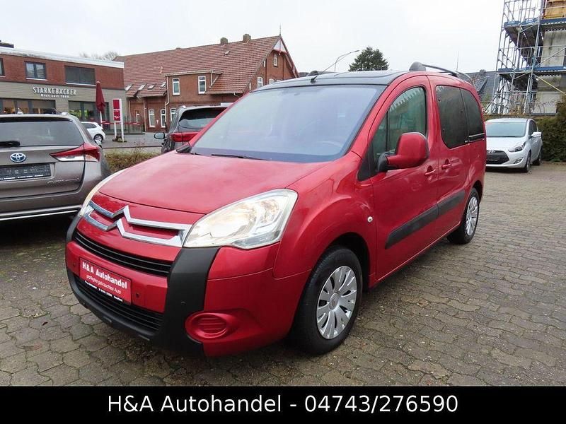Gebraucht Citroën Berlingo 109 PS (80 kW) 2009 Rot Van / Kleinbus