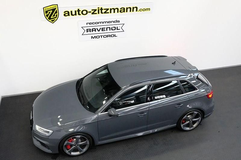 Gebraucht Audi RS3 Sport 400 PS (294 kW) 2019 Grau Limousine