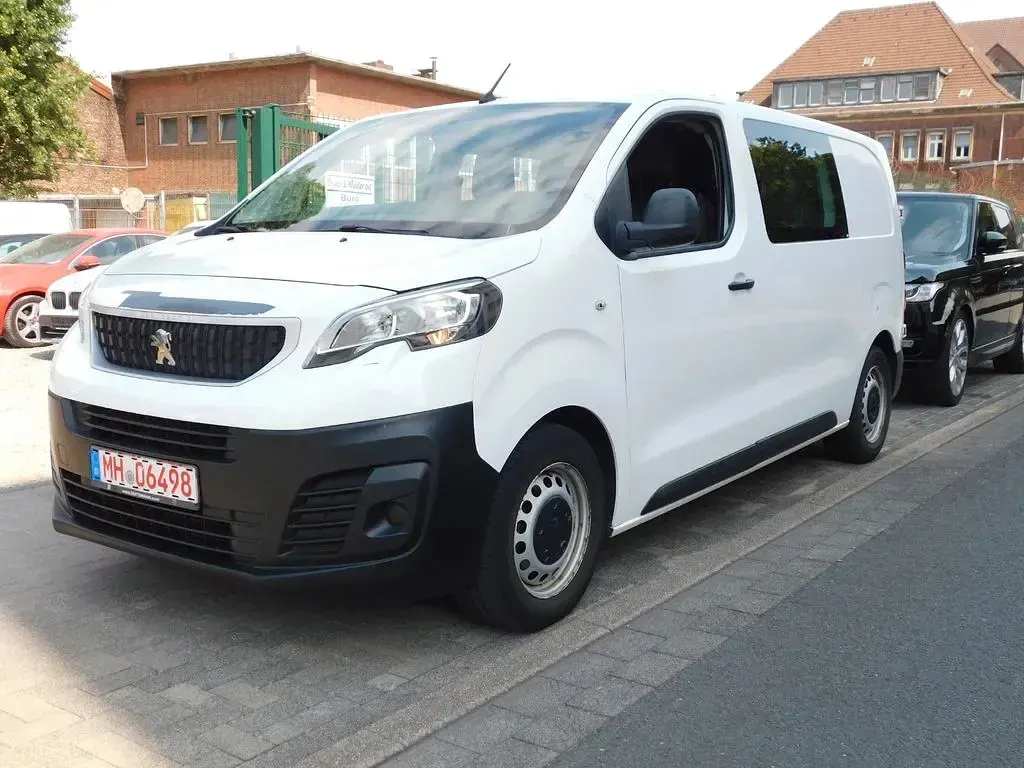 Gebraucht Peugeot Expert 95 PS (69 kW) 2019 Weiß Van