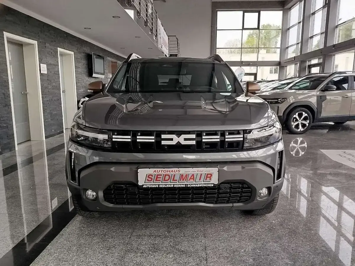 Neu Dacia Duster Extreme 154 PS (113 kW) 2026 Dolomitgrau SUV