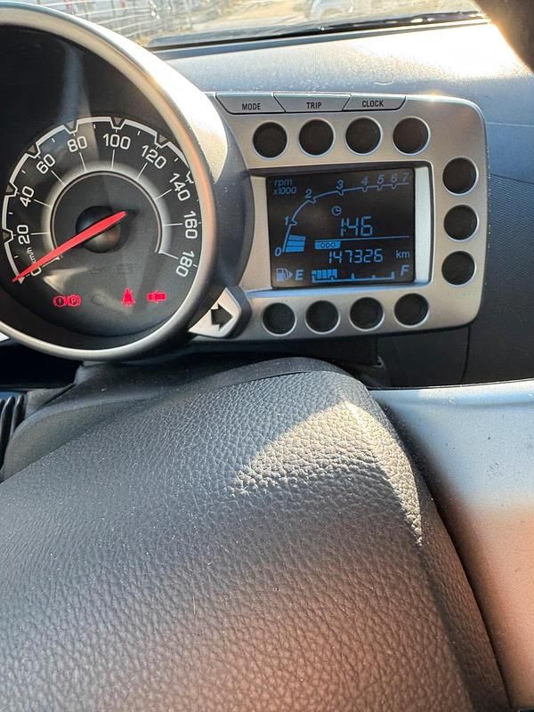 Gebraucht Chevrolet Spark 60 PS (44 kW) 2010 Grün Kleinwagen