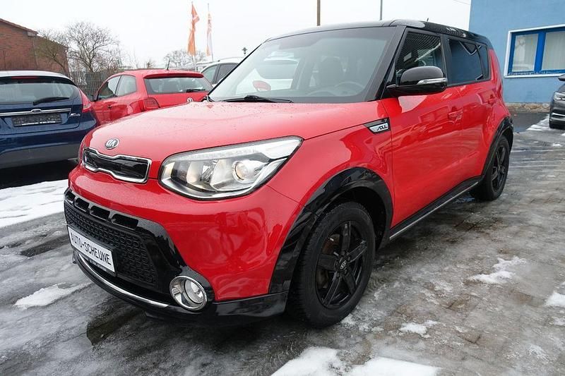 Gebraucht Kia Soul DREAM-TEAM Edition 132 PS (97 kW) 2015 Rot SUV