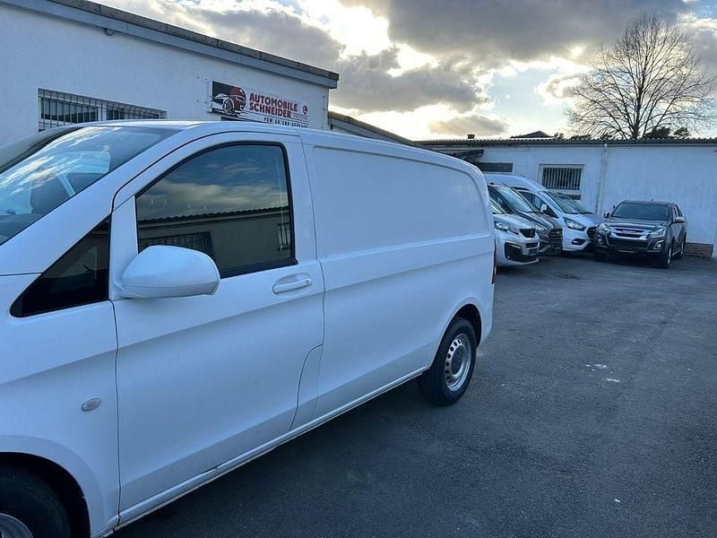 Gebraucht Mercedes Vito 88 PS (64 kW) 2016 Weiß Van