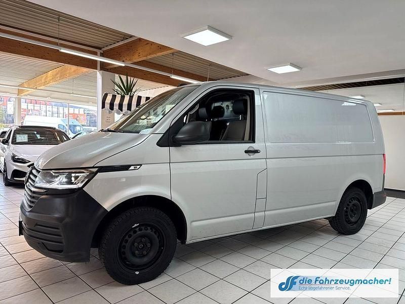Gebraucht VW Transporter 150 PS (110 kW) 2022 Silber Van