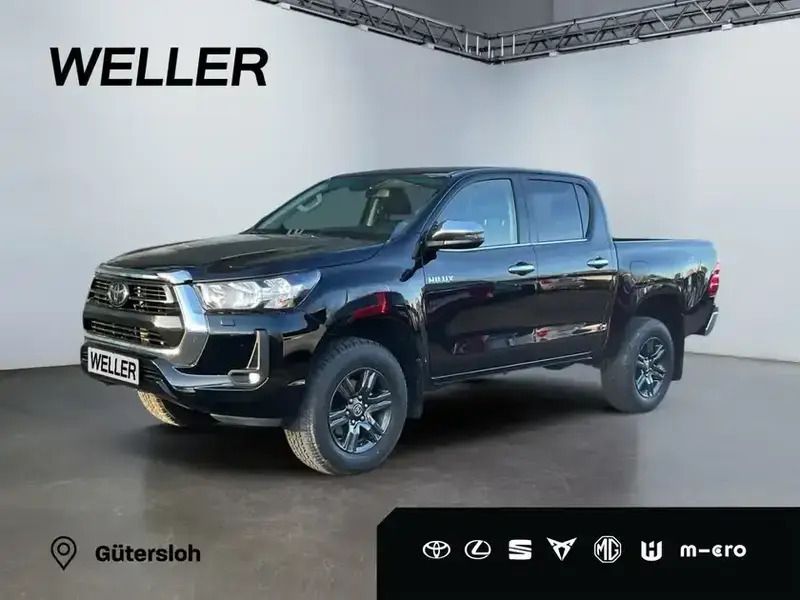 Tiefschwarz mica metallic Neu 2025 Toyota HiLux Comfort Abholung | 44.480 € (Guter Preis) - Bild 1/3
