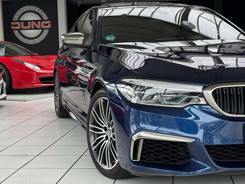 Gebraucht BMW 550 400 PS (294 kW) 2019 Mediterranblau Limousine
