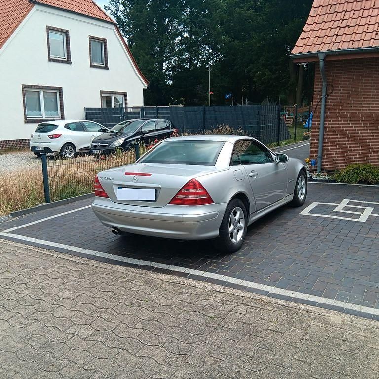 Gebraucht Mercedes SLK200 Edition 163 PS (119 kW) 2003 Silber Cabrio