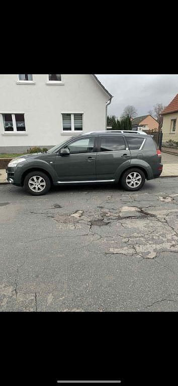 Schwarz Gebraucht 2010 Citroën C-Crosser Exclusive SUV | 4.000 € (Fairer Preis) - Bild 1/2