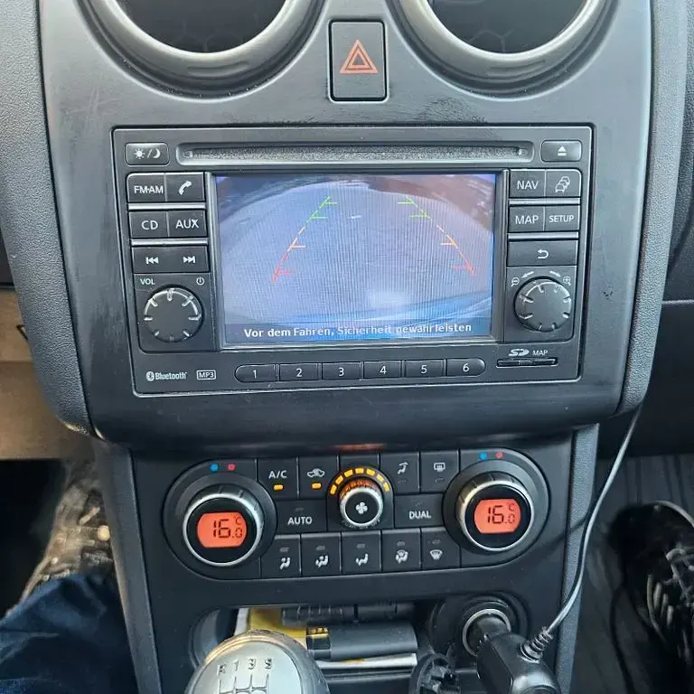 Gebraucht Nissan Qashqai +2 Tekna 150 PS (110 kW) 2011 Grau SUV