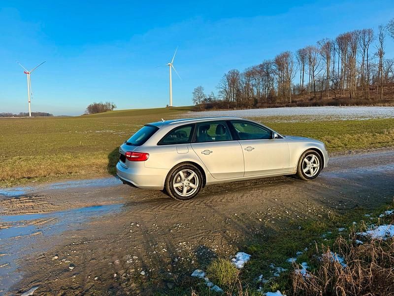 Gebraucht Audi A4 177 PS (130 kW) 2012 Silber Kombi