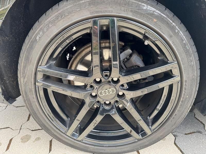 Gebraucht Audi A6 Ambiente 190 PS (139 kW) 2016 Schwarz Kombi