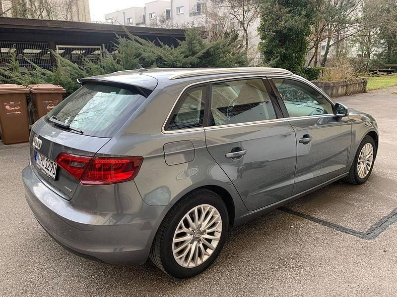 Schwarz Gebraucht 2016 Audi A3 S-Line Limousine | 12.900 € (Guter Preis) - Bild 1/4