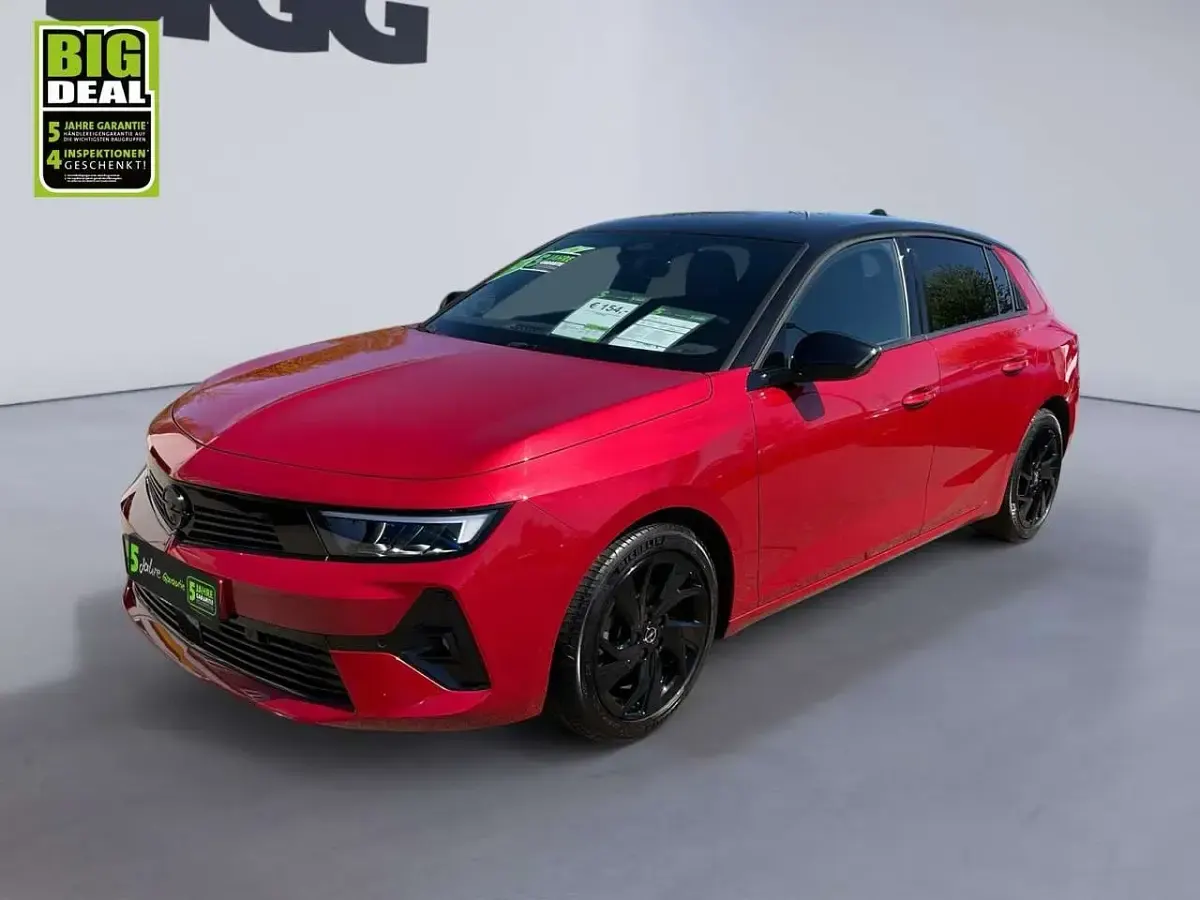 Gebraucht Opel Astra 131 PS (96 kW) 2023 Lackierung peperoncino red/typ Kleinwagen