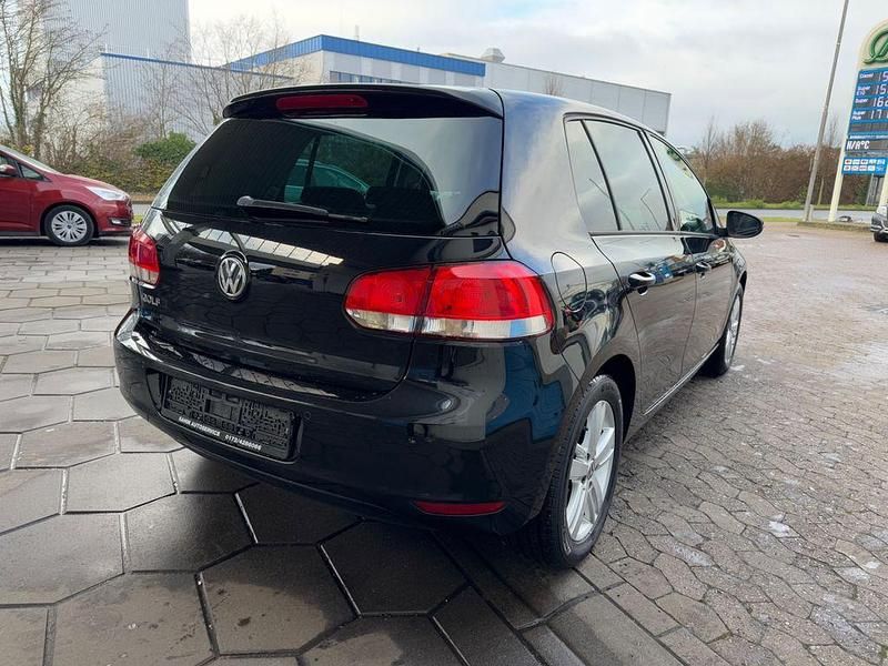 Gebraucht VW Golf VI Match 80 PS (58 kW) 2012 Schwarz Kleinwagen