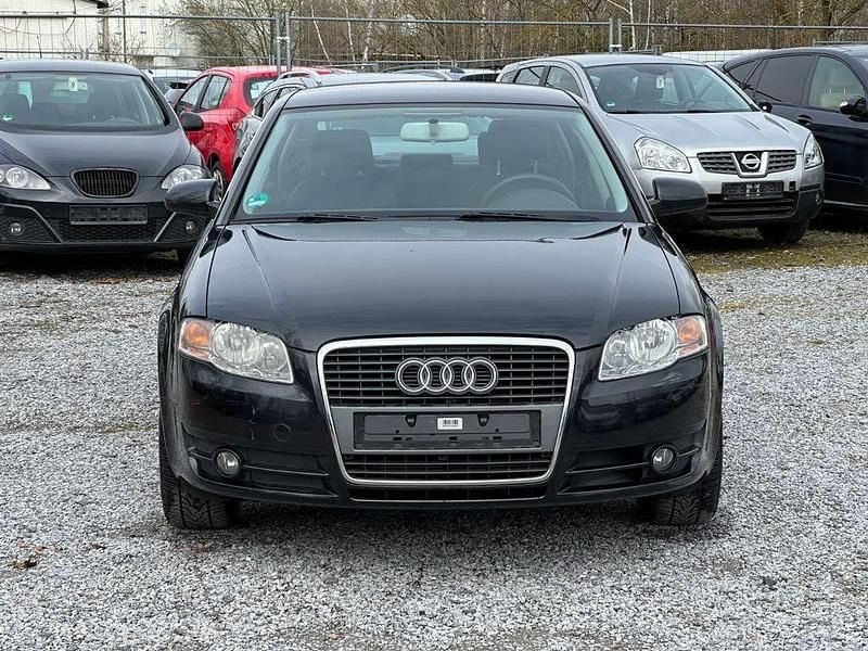 Gebraucht Audi A4 Comfort 116 PS (85 kW) 2006 Schwarz Limousine