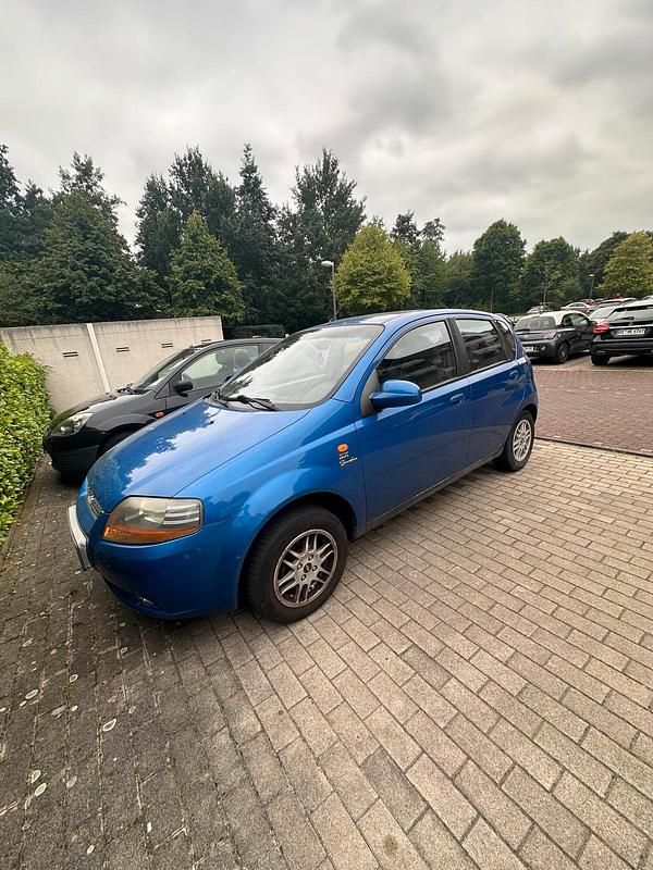 Gebraucht Chevrolet Kalos 94 PS (69 kW) 2005 Blau Kleinwagen