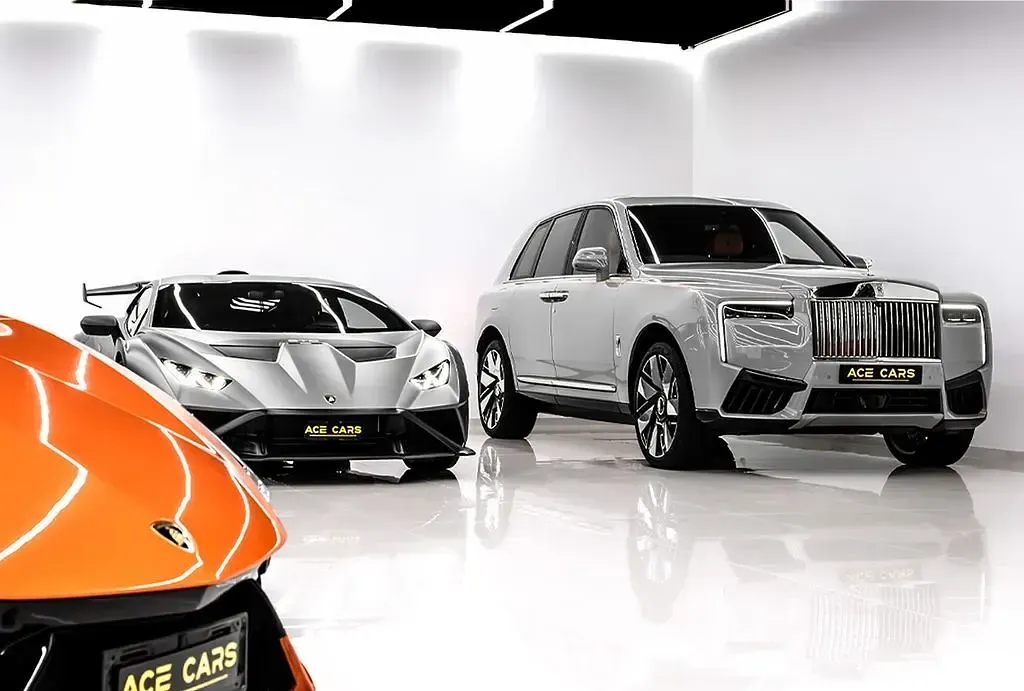 Neu Lamborghini Revuelto 2026 Orange Coupé